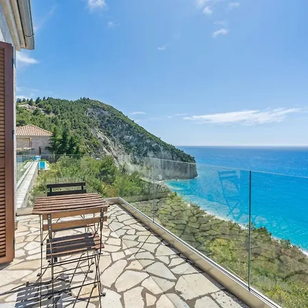 Milos Paradise Luxury Willa Áyios Nikítas
