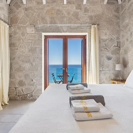 Milos Paradise Luxury Villas