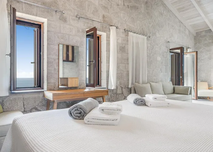 Villa Milos Paradise Luxury *